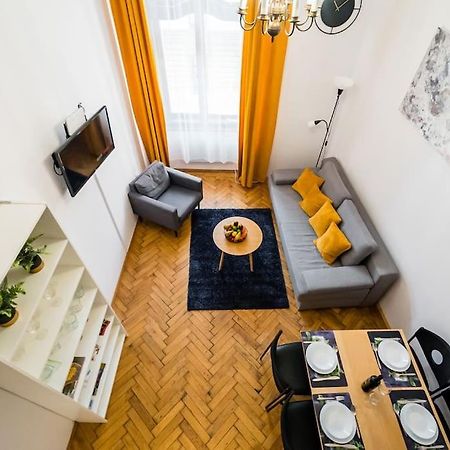 קרקוב Royal City Apartment 40 M2 מראה חיצוני תמונה