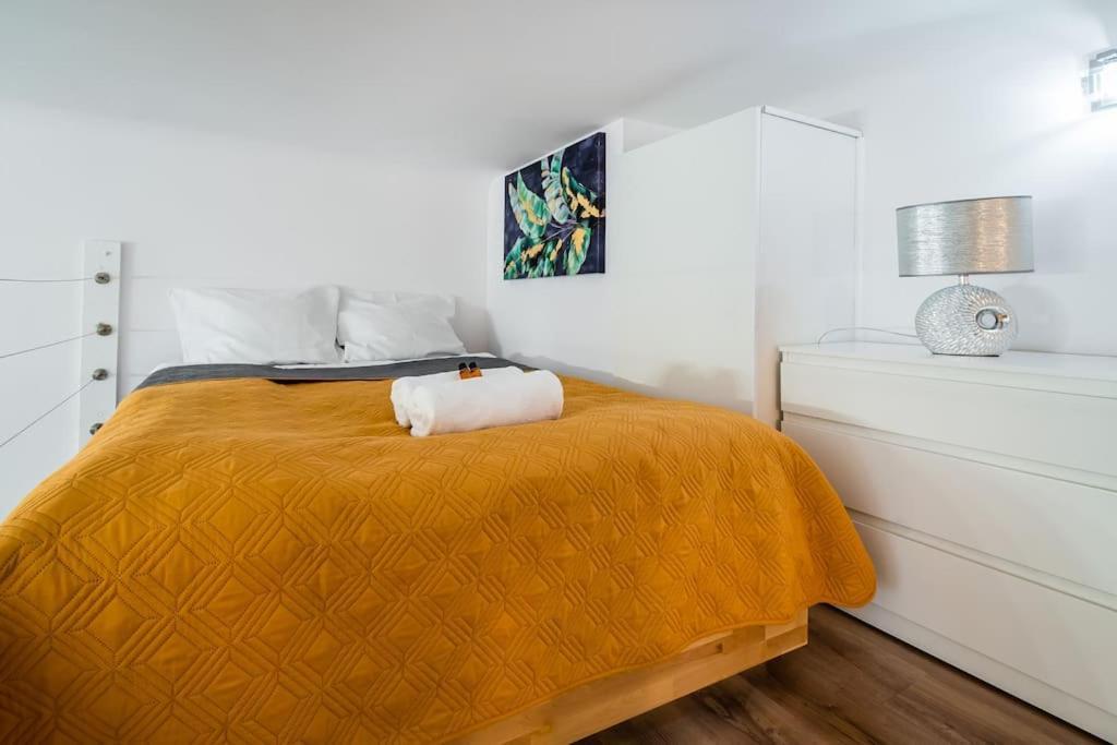 קרקוב Royal City Apartment 40 M2 מראה חיצוני תמונה