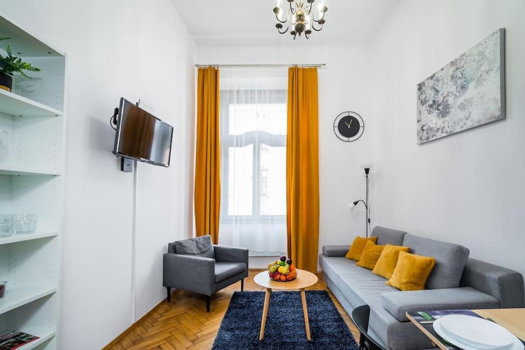 קרקוב Royal City Apartment 40 M2 מראה חיצוני תמונה